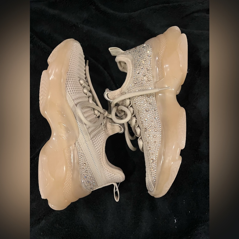 Steve Madden JMaxima Sneaker - Kids' Color Beige Girls Youth Size 2 - Picture 5 of 10